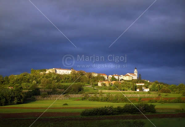 Klikni za ogled večje slike